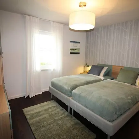 Peaceful Designer 50 Meters From Balaton, Ideal For Families Vakantiehuis