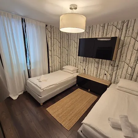 Peaceful Designer 50 Meters From Balaton, Ideal For Families バラトンアカラッチャ