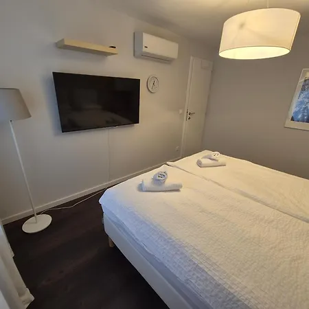 Peaceful Designer 50 Meters From Balaton, Ideal For Families Prázdninový dům