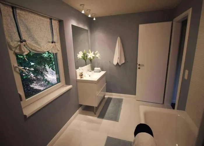 Nyaraló Peaceful Designer 50 Meters From Balaton, Ideal For Families *