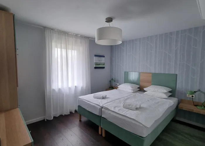 Peaceful Designer 50 Meters From Balaton, Ideal For Families Nyaraló Balatonakarattya