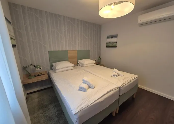 Peaceful Designer 50 Meters From Balaton, Ideal For Families Nyaraló Balatonakarattya