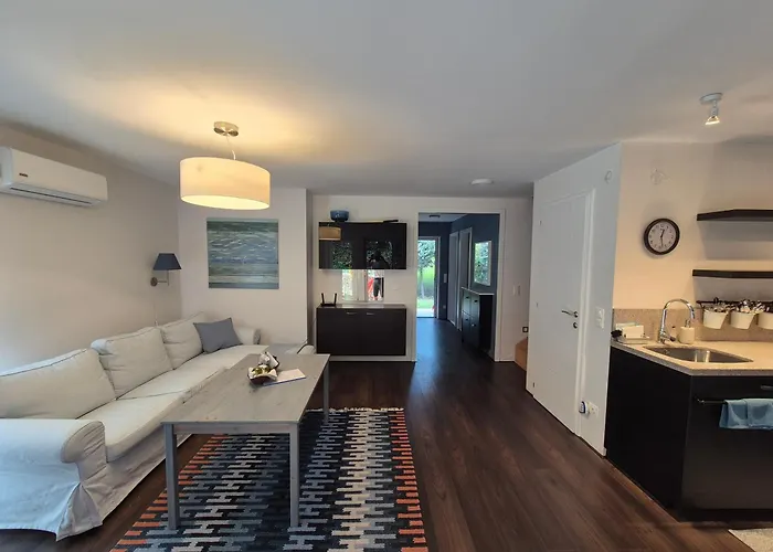 펜션 Peaceful Designer 50 Meters From Balaton, Ideal For Families *